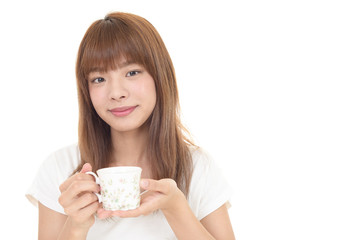 紅茶を飲む女性