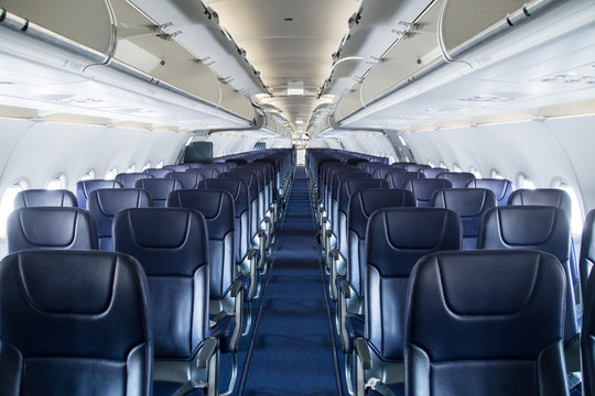 Sitzreihen im Flugzeug