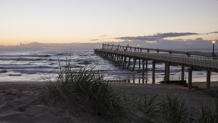 Obraz premium Gold Coast Australia - The Southport Spit - Sand Pumping Jetty at Sunrise