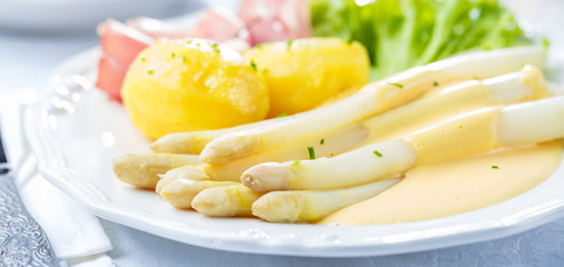 Spargel Gericht 