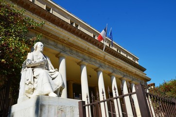 Aix en Provence, cour de justice de l'ancien parlement du comté de Provence