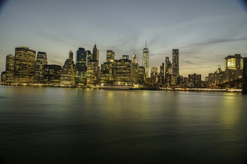 Obraz na płótnie Canvas DownTown Manhattan From Dumbo in Brooklyn