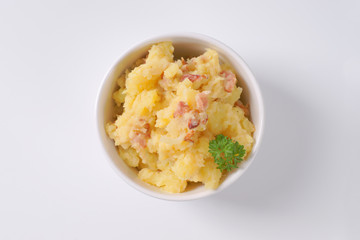 crushed potatoes with bacon