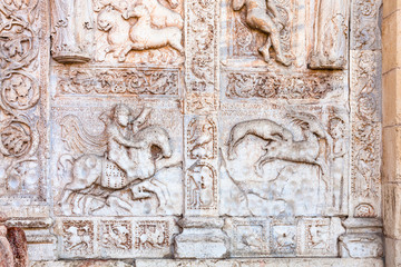 outdoor decoration of gate of Basilica di San Zeno