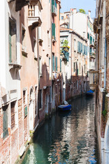 Fototapeta na wymiar canal Rio de santa maria formosa in Venice