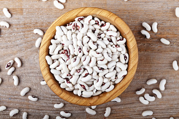 Obraz na płótnie Canvas haricot bean in a dish