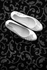 Fotobehang white shoes wedding © Alexey