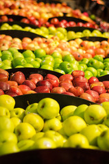 Fresh green apples in supermarket