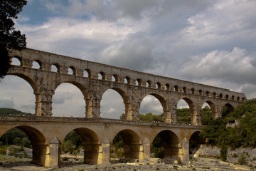 Fototapeta na wymiar Francia-Dipartimento du Gard- ponte romano