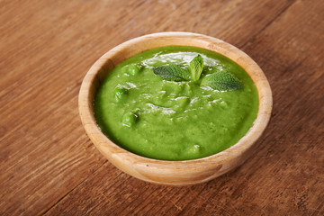 green cream pea soup