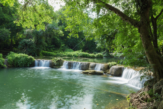 Fototapeta Jed-Sao-Noi (Little Seven-girl) Waterfall - THAILAND