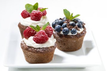 chocolate cupcakes with fresh berries