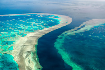 Naklejka premium Widok z lotu ptaka na Wielką Rafę Koralową