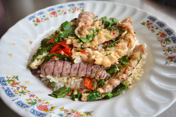 Fried Mantis shrimp with garlic, chilli & Basil leaves, Thai food style