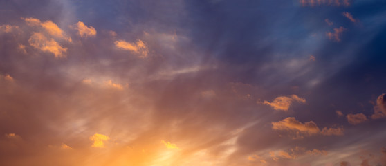 Fototapeta Himmel bei Sonnenuntergang obraz