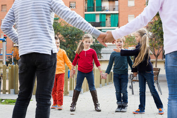 Fototapeta premium Preschool children playing forcing the city gates