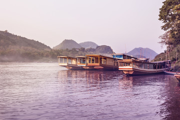 Boote Im Mekong Fluss