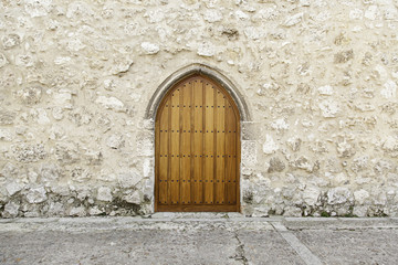 Fototapeta na wymiar Old medieval door