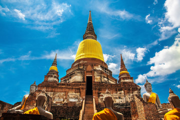Naklejka premium Pagoda of temple in Ayutthaya, Thailand