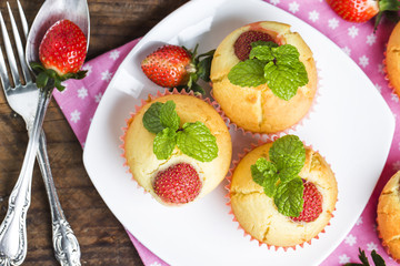 Strawberry Muffin