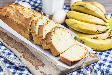 Banana pound cake