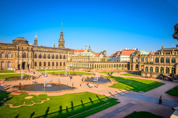Obraz premium Famous Zwinger palace (Der Dresdner Zwinger) Art Gallery of Dresden, Saxony, Germany