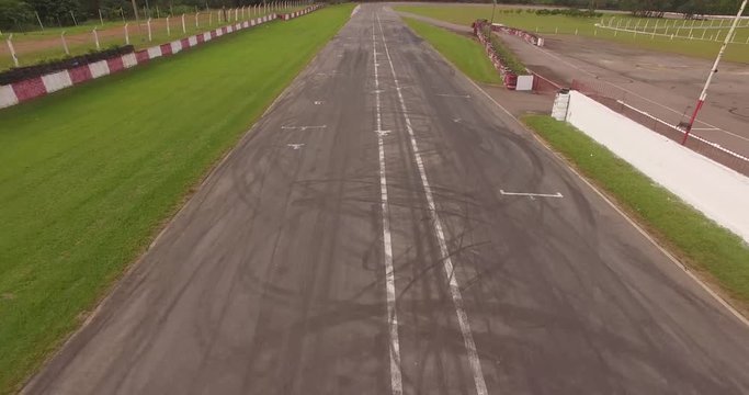 Racetrack 