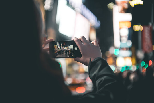 Smartphone Photography on Times Square - New York