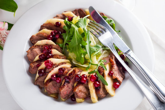 Roasted Duck Meat with Apple Slice