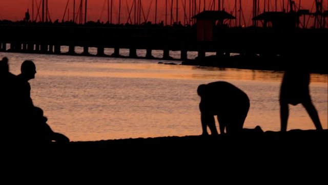 Melbourne, St Kilda Beach: Fitness Exercise