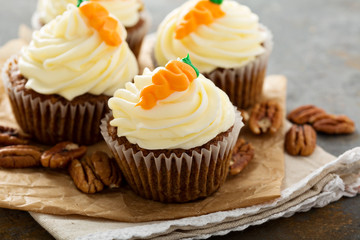 Carrot cupcakes with cream cheese frosting