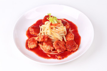 Meatballs linguine pasta with tomato sauce.