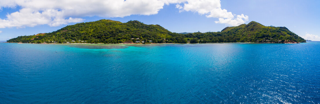 Panorama: Anse la blague auf Praslin, Seychellen