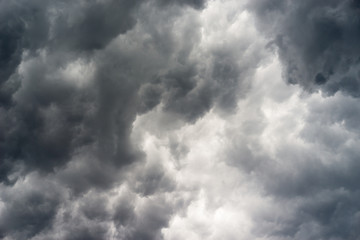 Obraz premium rain cloud, storm cloud before a thunder storm Background