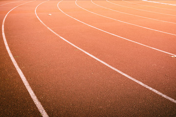  lines marks in running track