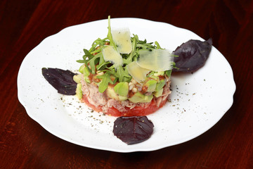 Салат с тунца