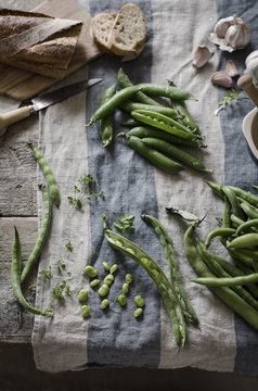 Freshly picked peas in a pod