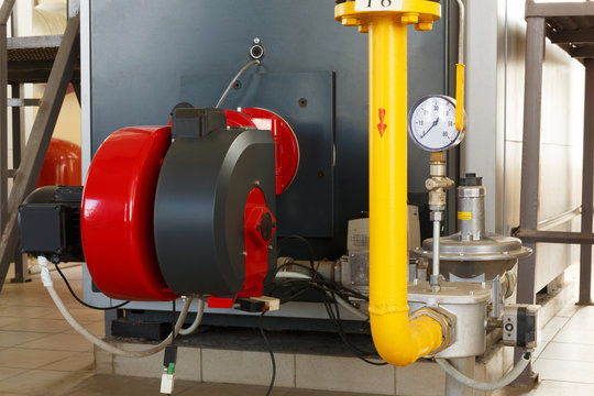 Gas burner for industrial gas boiler