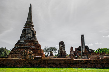Obraz premium Ayutthaya Historical Park, Ayutthaya, Old Town, historic, civilization, history, tourism, World Heritage Site, Thailand,UNESCO.