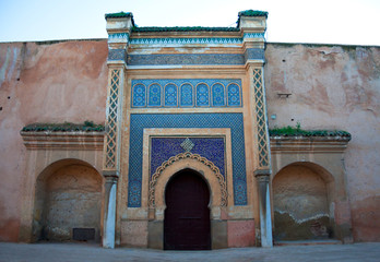 Obraz premium Bab Mansour Gate within the Imperial City at Meknes, Morocco