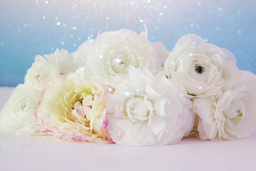 Bouquet of white rosses on wooden table