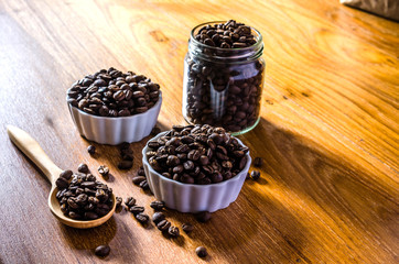 Fototapeta na wymiar roasted coffee beans