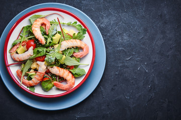 Salad with shrimp,tomatoes and avocado