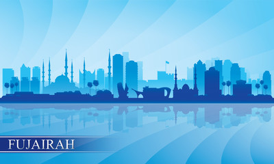 Naklejka premium Fujairah city skyline silhouette background