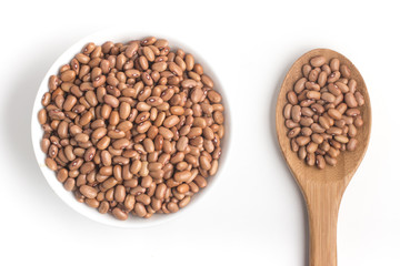 Brown Mulatinho Beans into a bowl