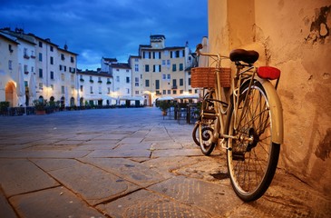 Piazza dell Anfiteatro with bike night - obrazy, fototapety, plakaty