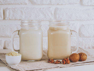 vegan milk from sesame seeds and walnut