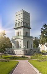 Fototapeta na wymiar The White Tower (1821–1827) in Tsarskoye Selo in Aleksandrovsky park, Pushkin, Russia