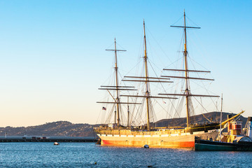 Fototapeta premium Old Ships of Hyde Street Pier