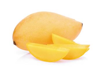 Naklejka na ściany i meble fresh mango isolated on white background